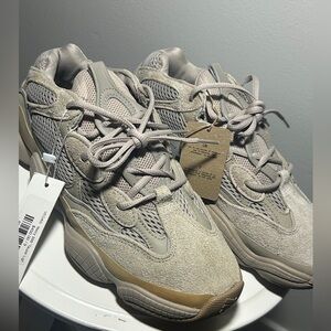 Adidas Yeezy 500 'Taupe Light